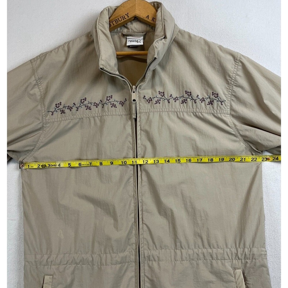 Northern Reflections Tan Floral Embroidered Nylon Windbreaker Jacket Medium - Picture 11 of 12
